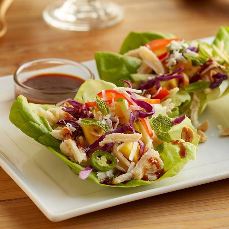 slide 2 of 6, Foster Farms Shredded Chicken Breast with Rib Meat - Frozen - 20oz, 20 oz