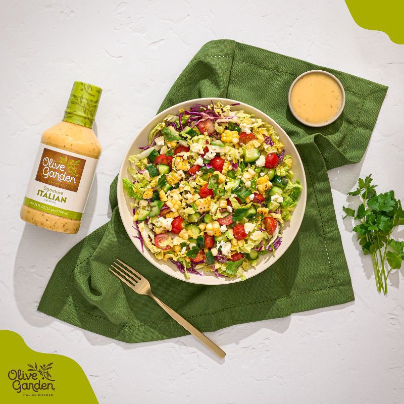 slide 4 of 8, Olive Garden Signature Italian Salad Dressing - 24fl oz, 24 fl oz