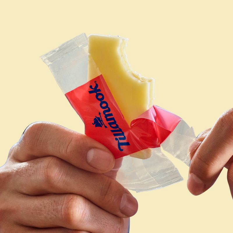 slide 2 of 10, Tillamook Sharp White Cheddar Cheese Snack Portions - 7.5oz/10ct, 7.5 oz, 10 ct