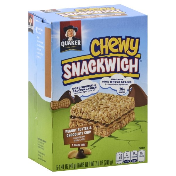 slide 1 of 1, Quaker Chewy Snackwich Peanut Butter Chocolate Chip Snack Bars, 5 ct; 1.41 oz