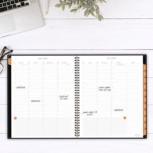 slide 7 of 8, 2024-2025 At-A-Glance Academic Weekly/Monthly Appointment Book Large Planner, 8-3/4"" X 11"", Black, July To June, 1 ct