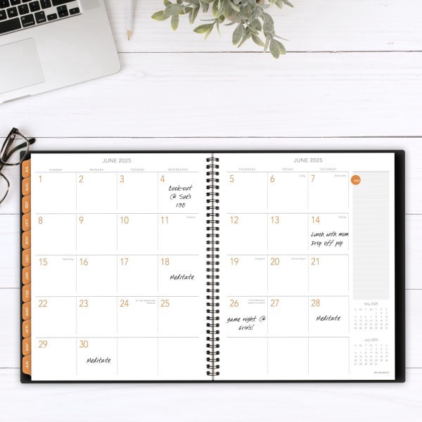 slide 4 of 8, 2024-2025 At-A-Glance Academic Weekly/Monthly Appointment Book Large Planner, 8-3/4"" X 11"", Black, July To June, 1 ct
