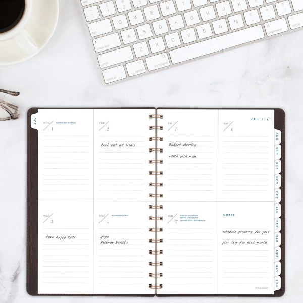 slide 9 of 10, 2024-2025 At-A-Glance Signature Collection Weekly/Monthly Academic Planner, 5"" X 8"", Brown, July 2024 To June 2025, Yp200A09, 1 ct