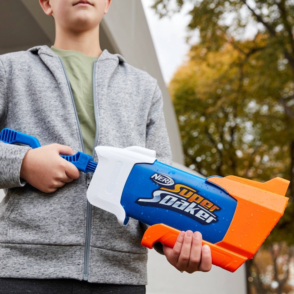 slide 4 of 6, NERF Super Soaker Rainstorm Water Blaster, 1 ct