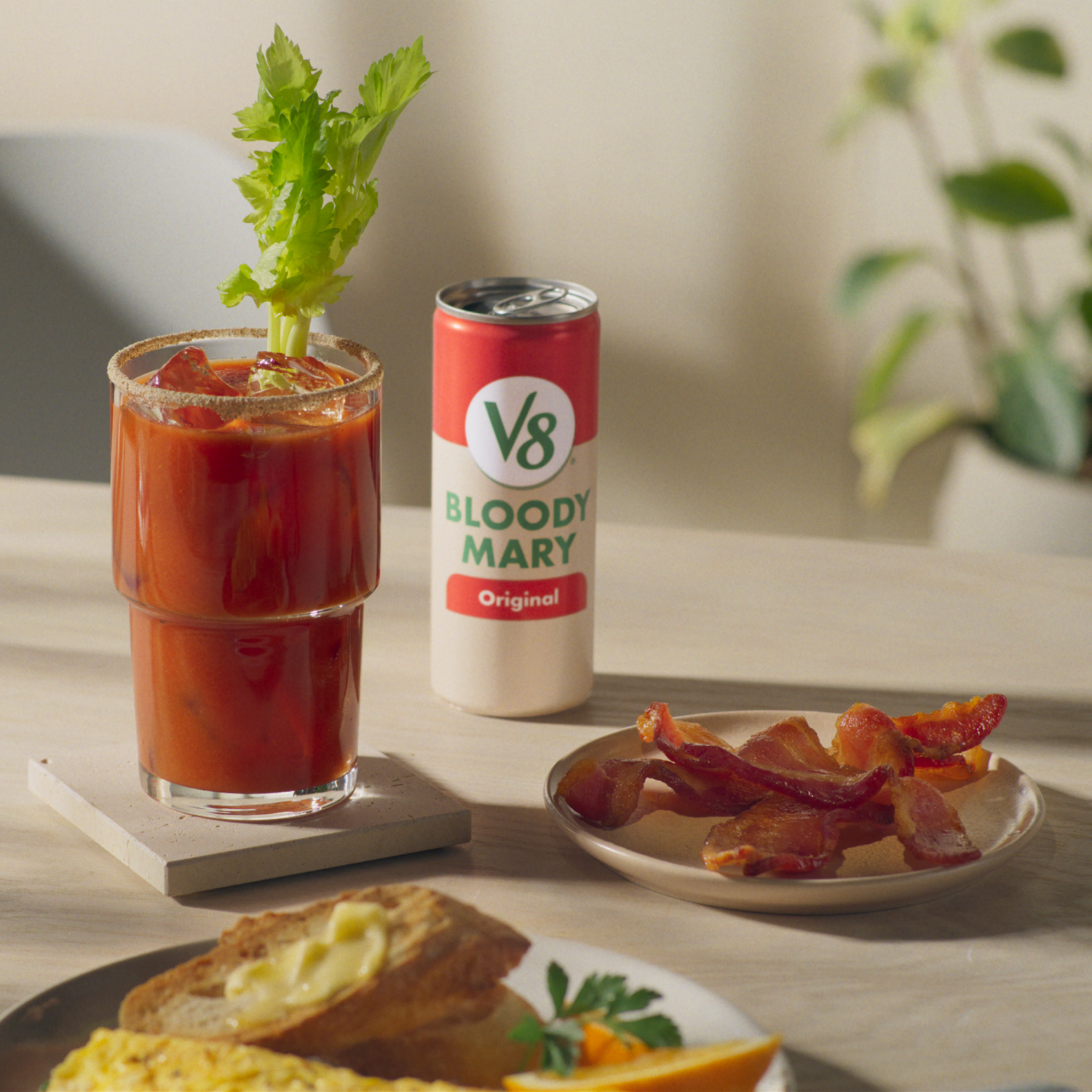 slide 4 of 5, V8 Bloody Mary Mix, 48.000 fl oz