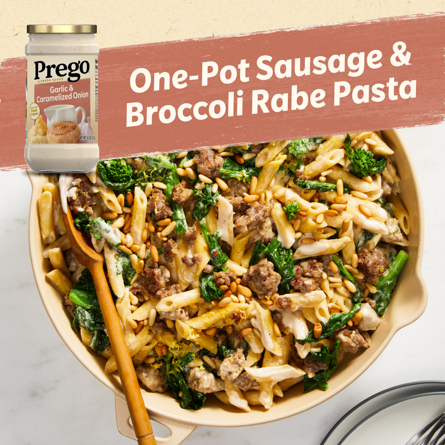 slide 6 of 8, Prego Garlic and Caramelized Onion Alfredo Pasta Sauce, 14.5 oz Jar, 14.500 oz