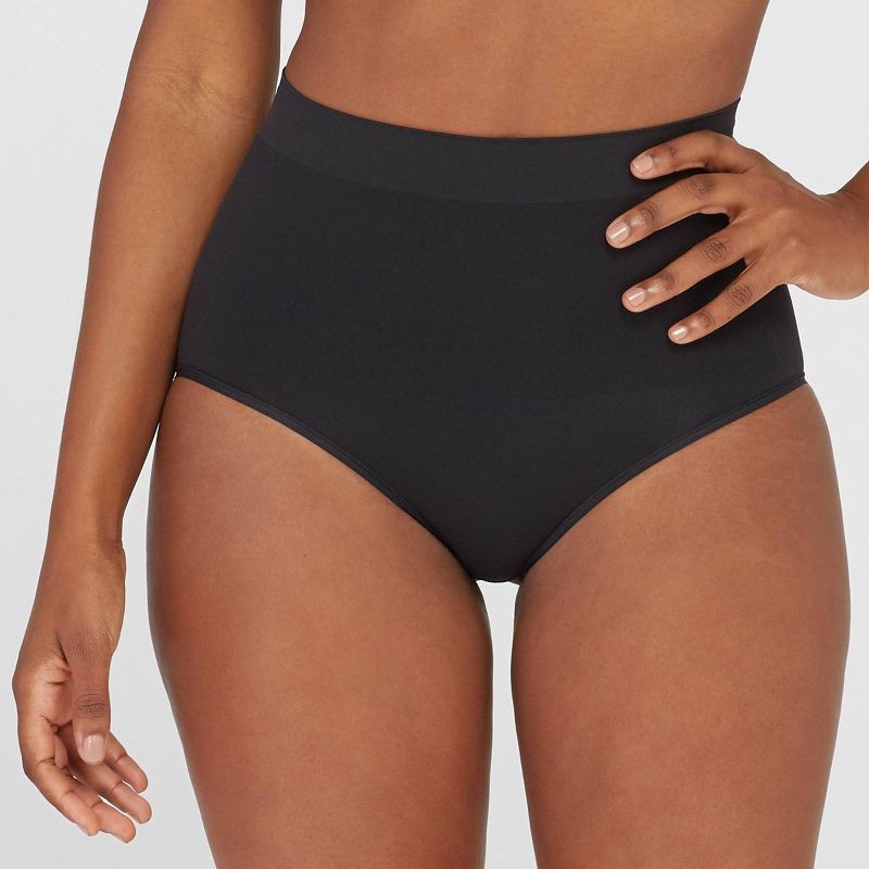 ASSETS by SPANX Women's All Around Smoother Briefs - Very Black XL 1 ct