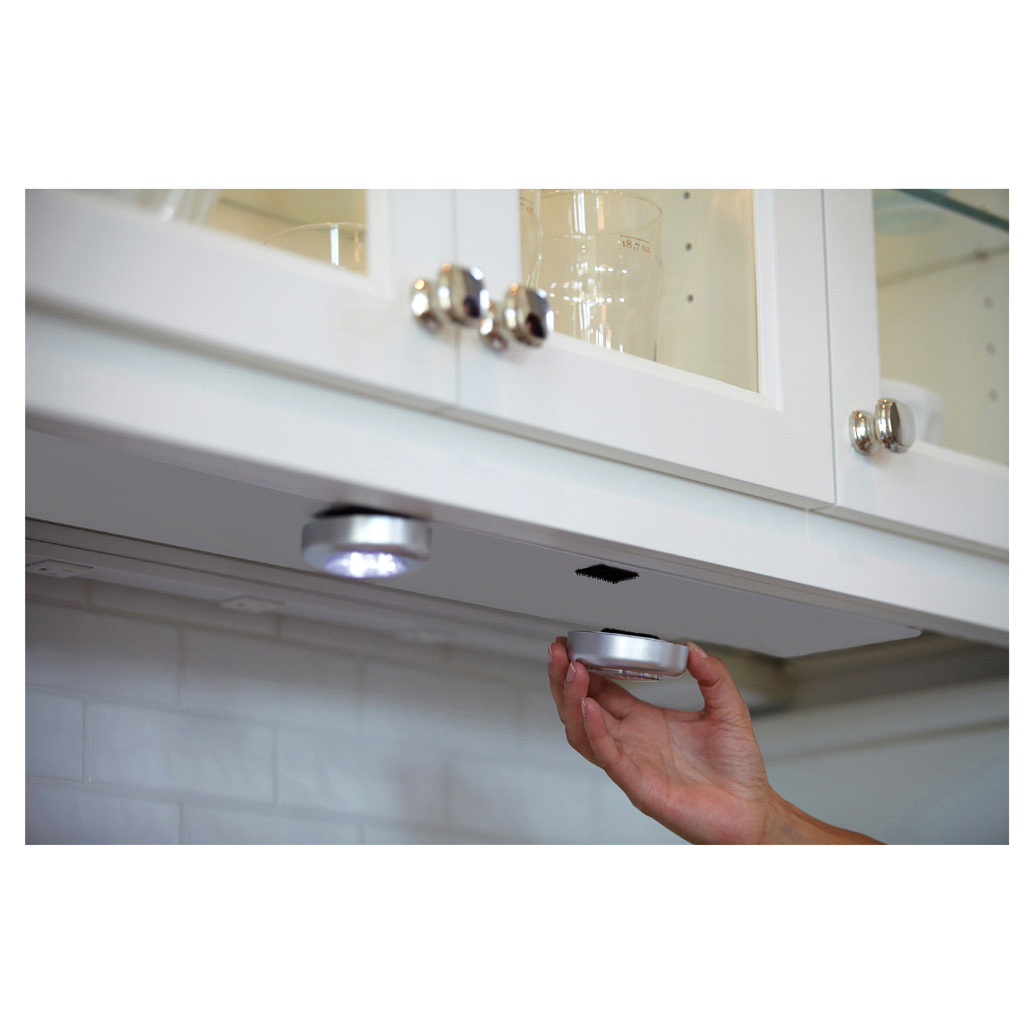 slide 4 of 5, Scotch Indoor Fasteners, 3/4 in