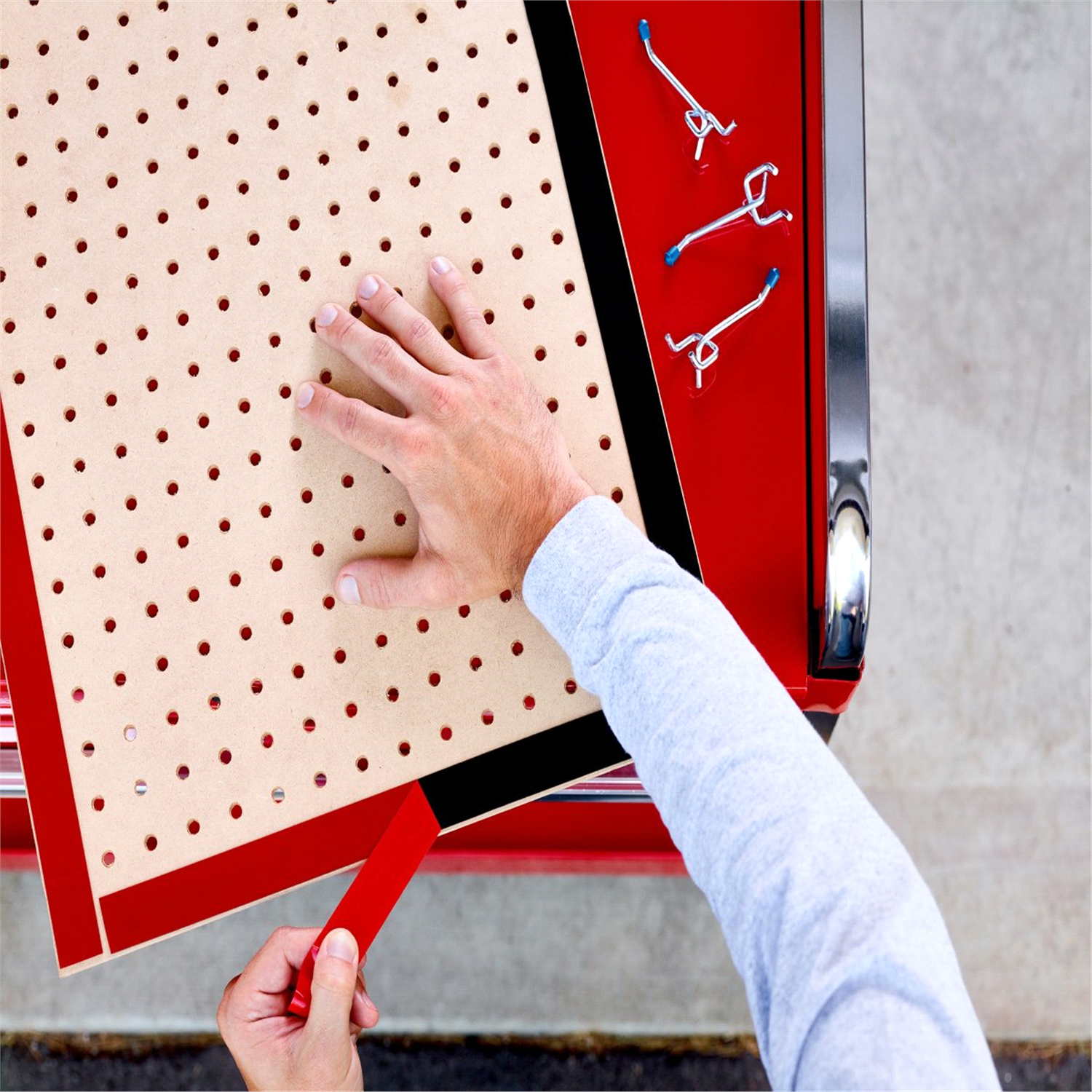 slide 3 of 4, Scotch Extreme Mounting Tape, Roll, 1 ct