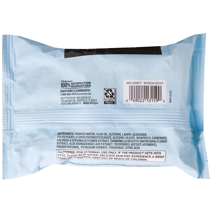 slide 4 of 5, Walgreens Refreshing Make-up Remover Towelettes, 30 ct