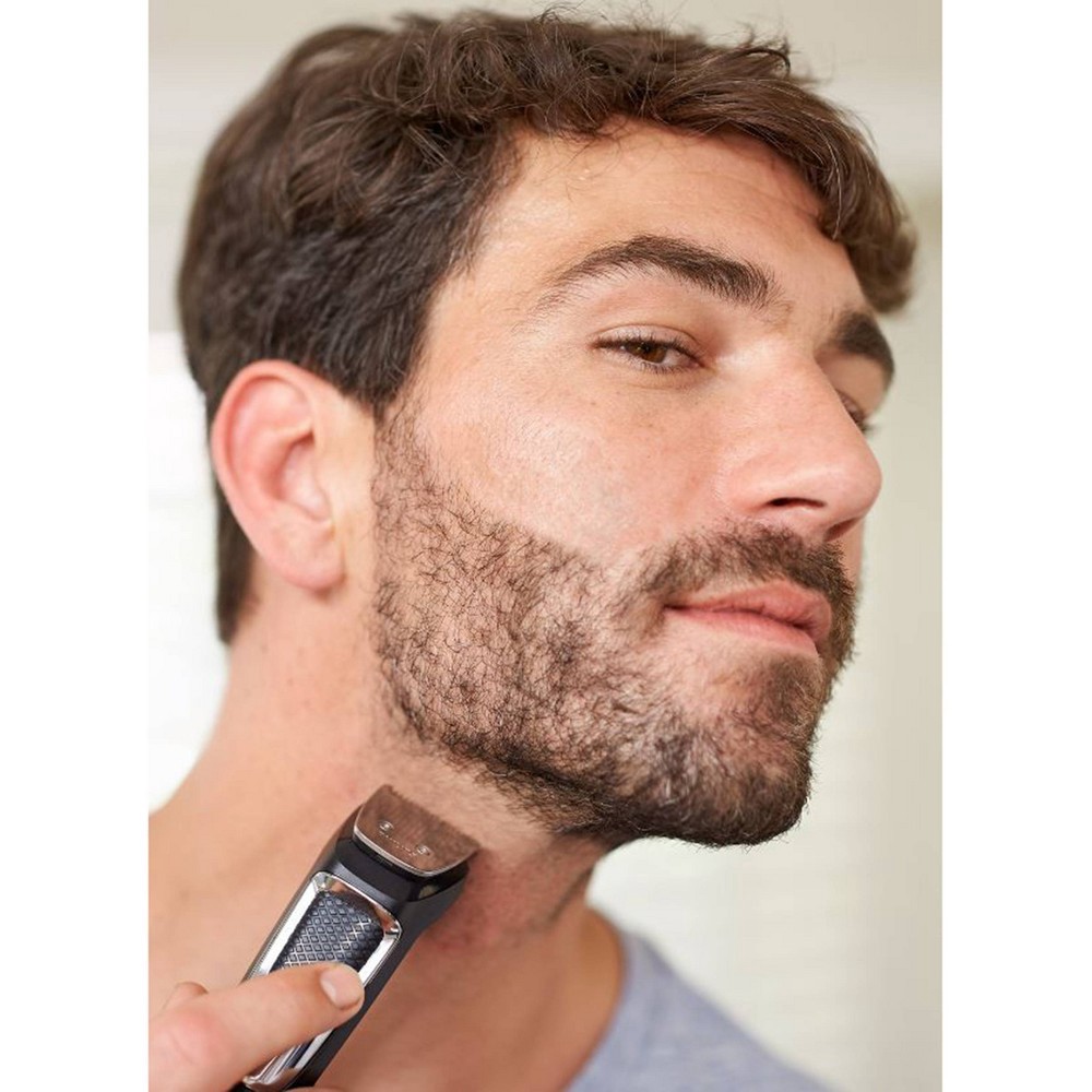 Philips Norelco Series 3000 Multigroom AllinOne Men's Rechargeable