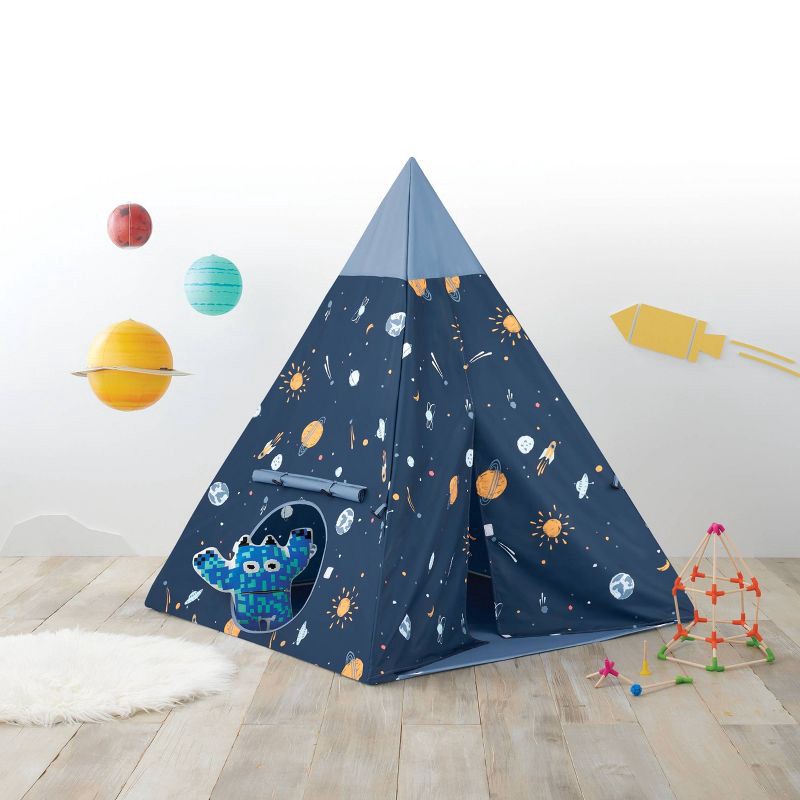 slide 6 of 6, 3' Faux Fur Round Kids' Rug White - Pillowfort™, 1 ct