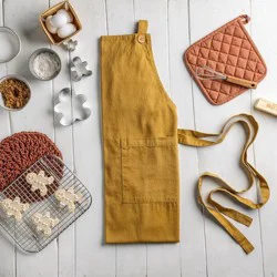 Hy-Vee Seasons Stonewash Apron In Honey Mustard