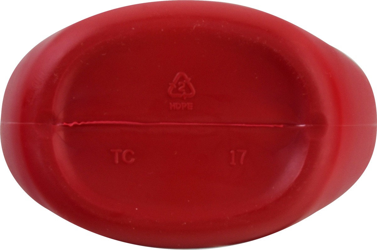 slide 2 of 13, Se Grocers Strawberry Syrup, 22 oz