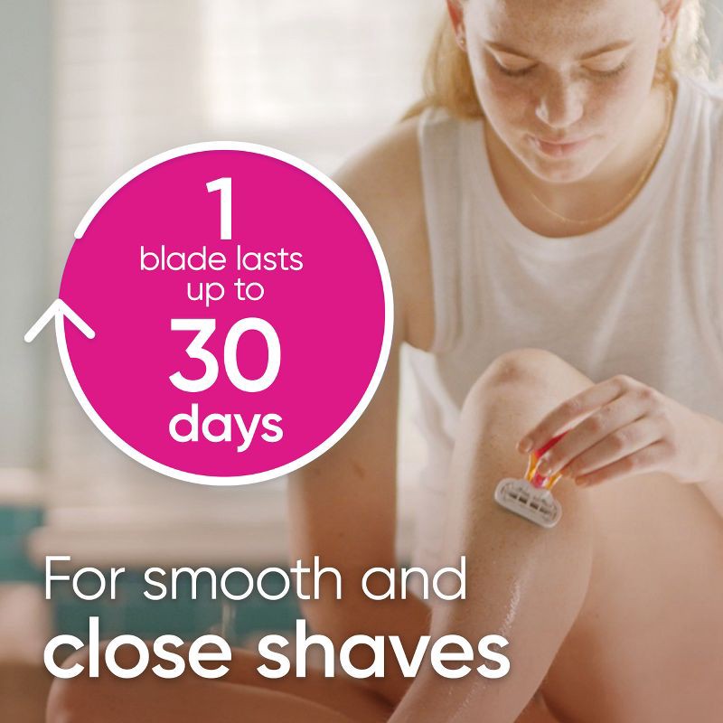 slide 5 of 9, Venus Mini Extra Smooth On The Go Women's Razor + 1 Razor Blade Refill + 1 Travel Case - Trial Size, 1 ct