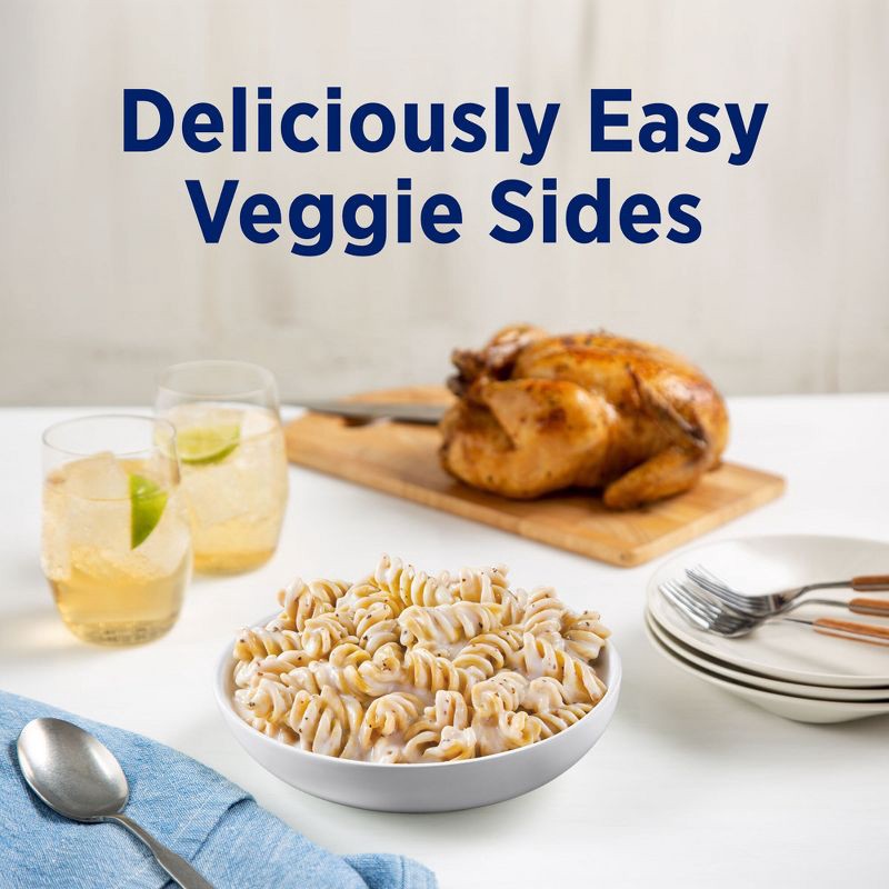 slide 4 of 4, Birds Eye Frozen Spinach Lentil Veggie Pasta Rotini Alfredo - 10oz, 10 oz