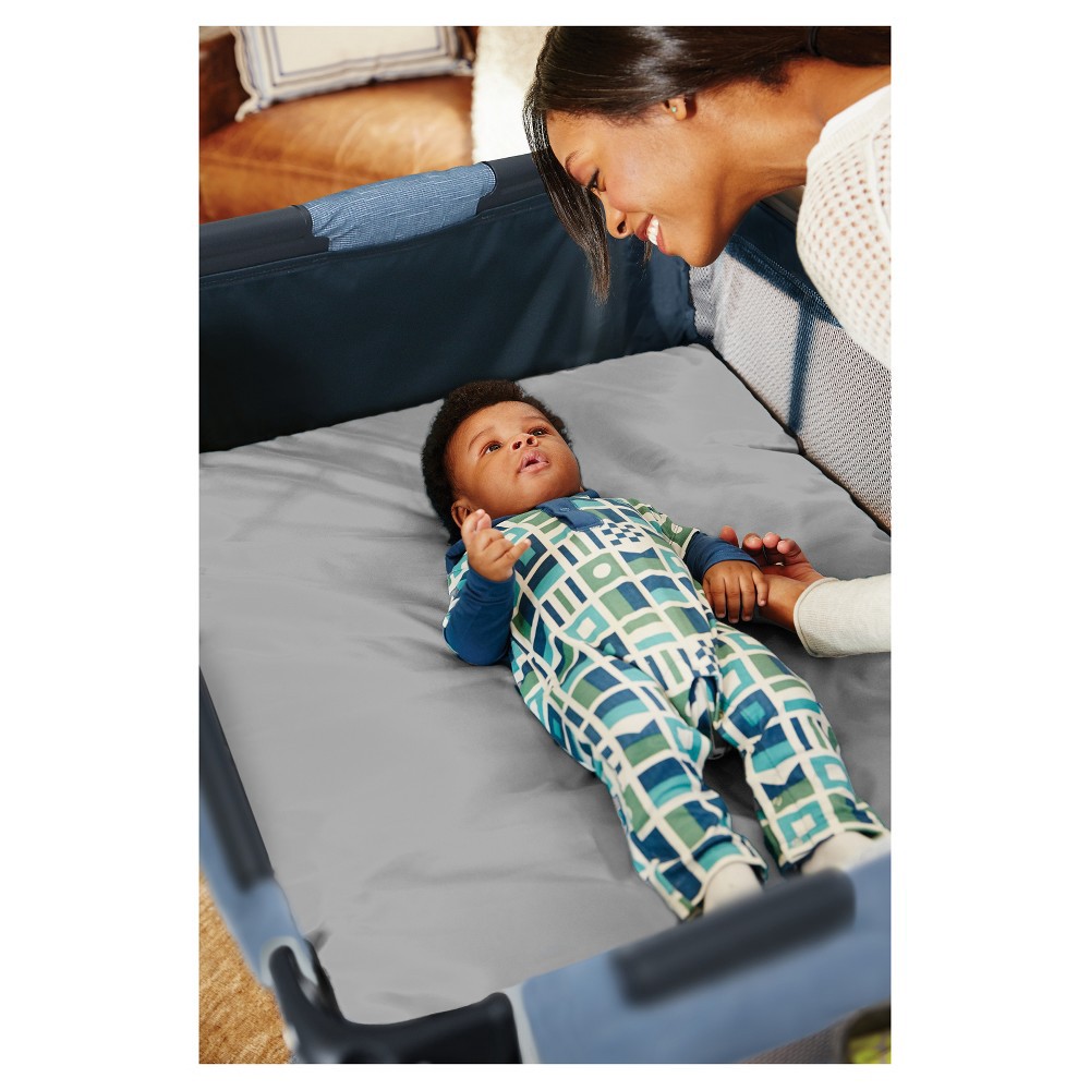 Pack 'n Play® Simple Solutions™ Playard