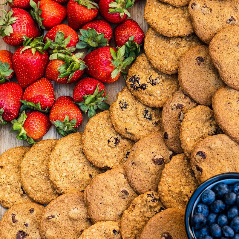 slide 2 of 13, Tate's Bake Shop Oatmeal Raisin Cookies - 7oz, 7 oz