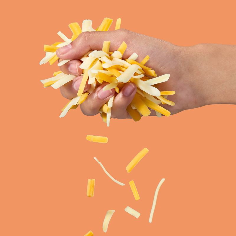 slide 2 of 9, Tillamook Farmstyle Triple Cheddar Shredded Cheese - 8oz, 8 oz