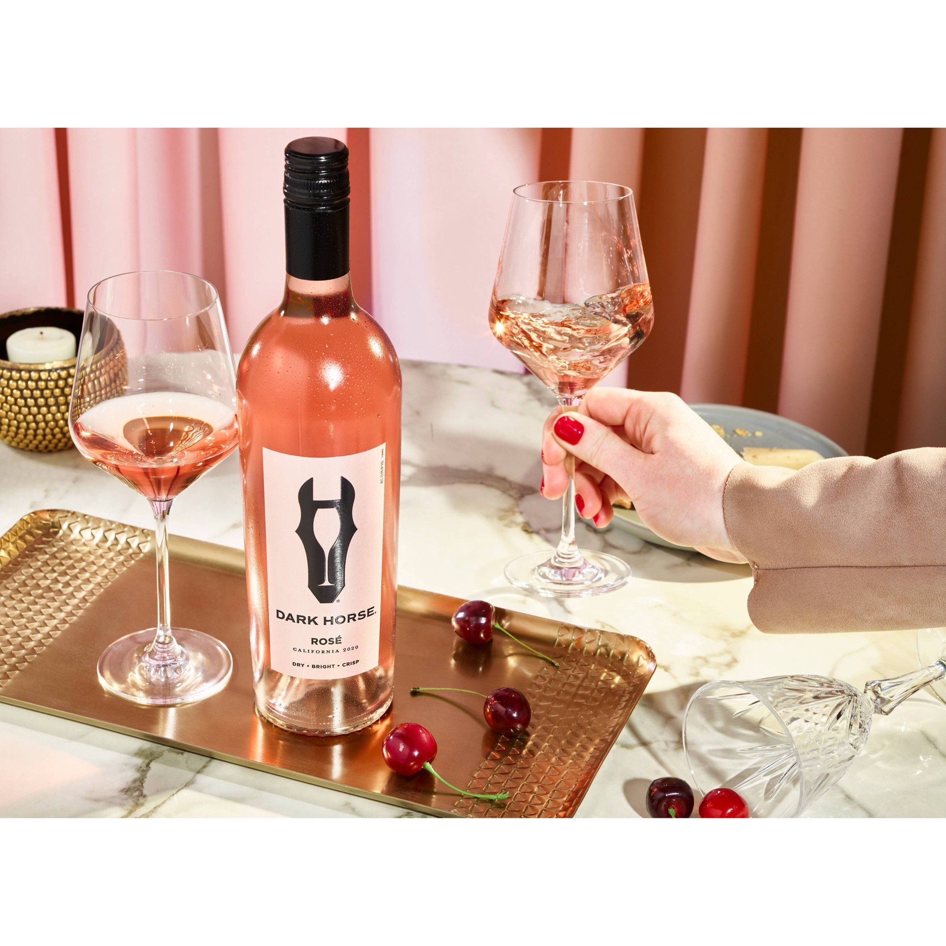 slide 7 of 7, Dark Horse The Original Dark Horse Rose, 750 ml
