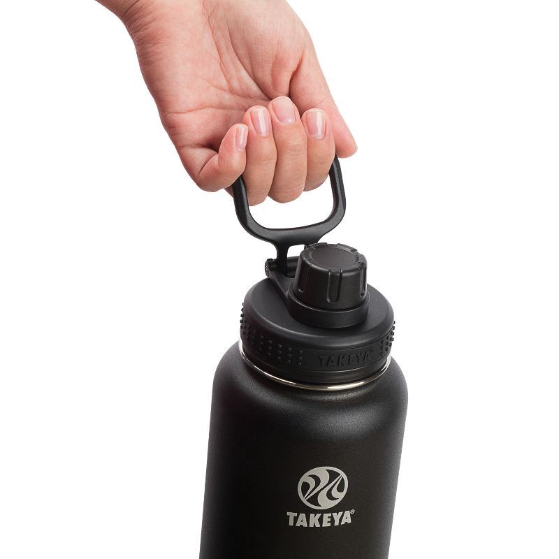 Takeya Originals Spout Water Bottle, Stainless Steel, Vacuum insulated, 18  oz, Black