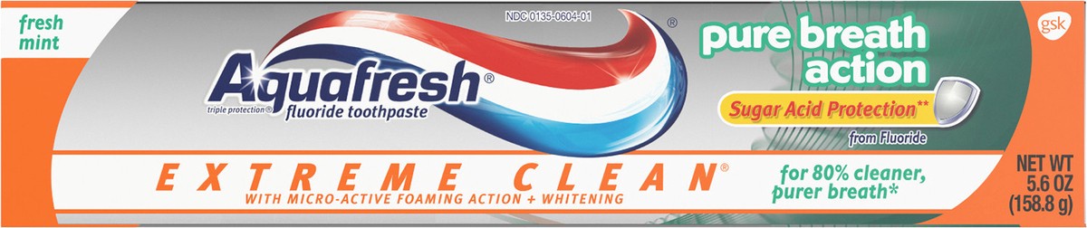 slide 1 of 5, Aquafresh Extreme Clean Fluoride Fresh Mint Toothpaste 5.6 oz, 5.6 oz