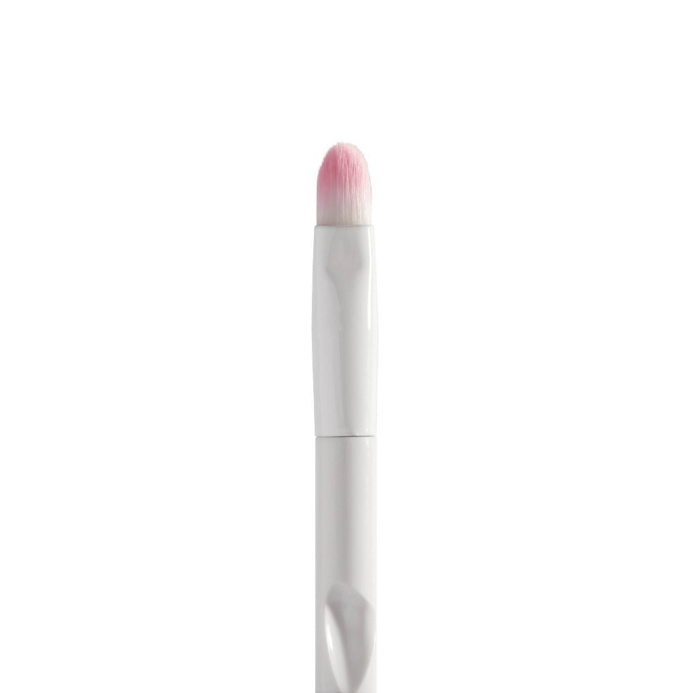 slide 3 of 3, wet n wild Small Concealer Brush, 1 ct