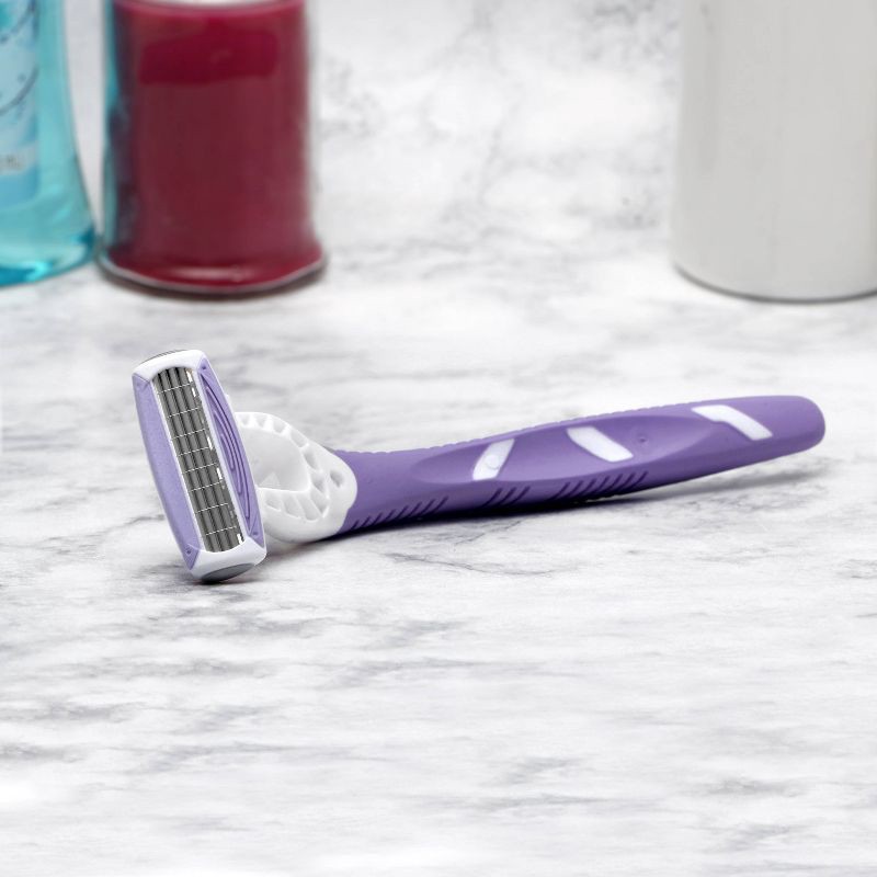 slide 6 of 8, Women's Four Blade Disposable Razor - 3ct - up&up™, 3 ct