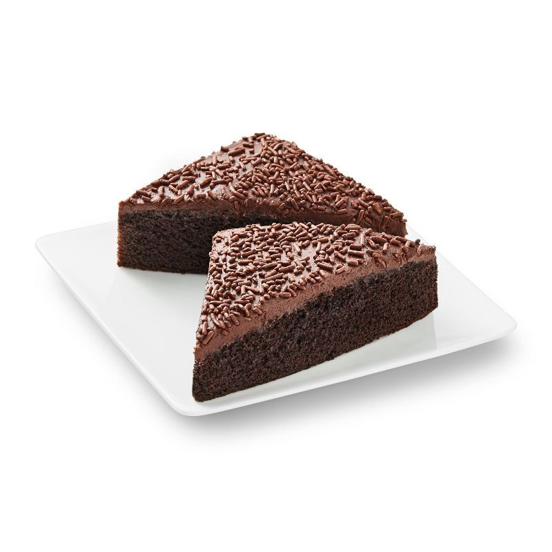 slide 3 of 3, Chocolate Cake Slice - 6oz - Favorite Day™, 6 oz