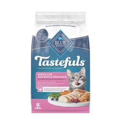 Blue Buffalo Tastefuls Sensitive Stomach Natural Adult Dry Cat Food with Chicken - 5lbs