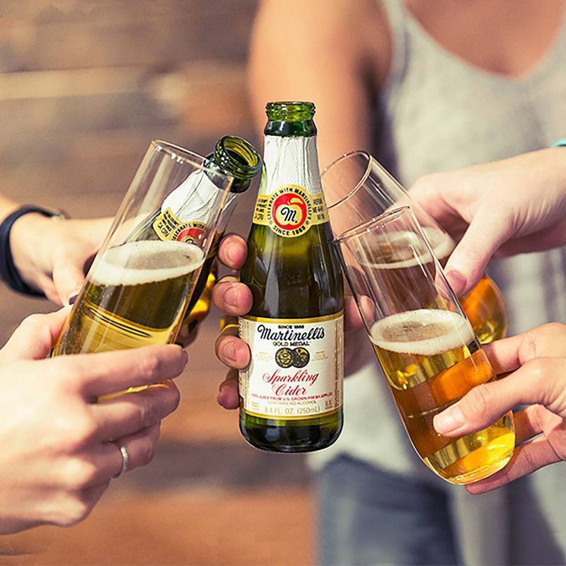 slide 4 of 6, Martinelli's Sparkling Cider - 4pk/8.4 fl oz Mini Glass Bottles, 4 ct; 8.4 fl oz