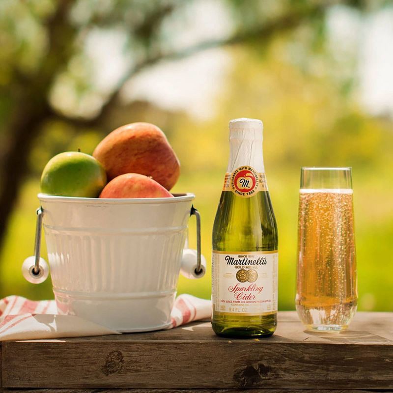 slide 5 of 6, Martinelli's Sparkling Cider - 4pk/8.4 fl oz Mini Glass Bottles, 4 ct; 8.4 fl oz