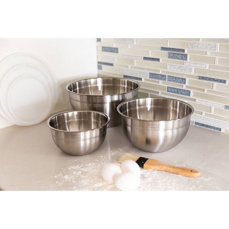 slide 3 of 6, Cuisinart Set of 3 Stainless Steel Mixing Bowls with Lids, 1 ct
