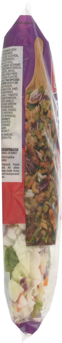 slide 12 of 14, Fresh Express Chopped Cashews Thai Salad Kit, 11.7 oz