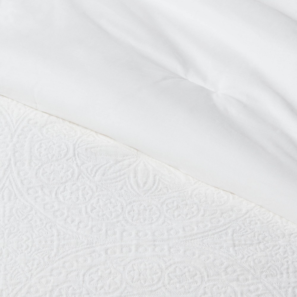 slide 4 of 4, King Matelasse Medallion Comforter & Sham Set White - Threshold, 1 ct