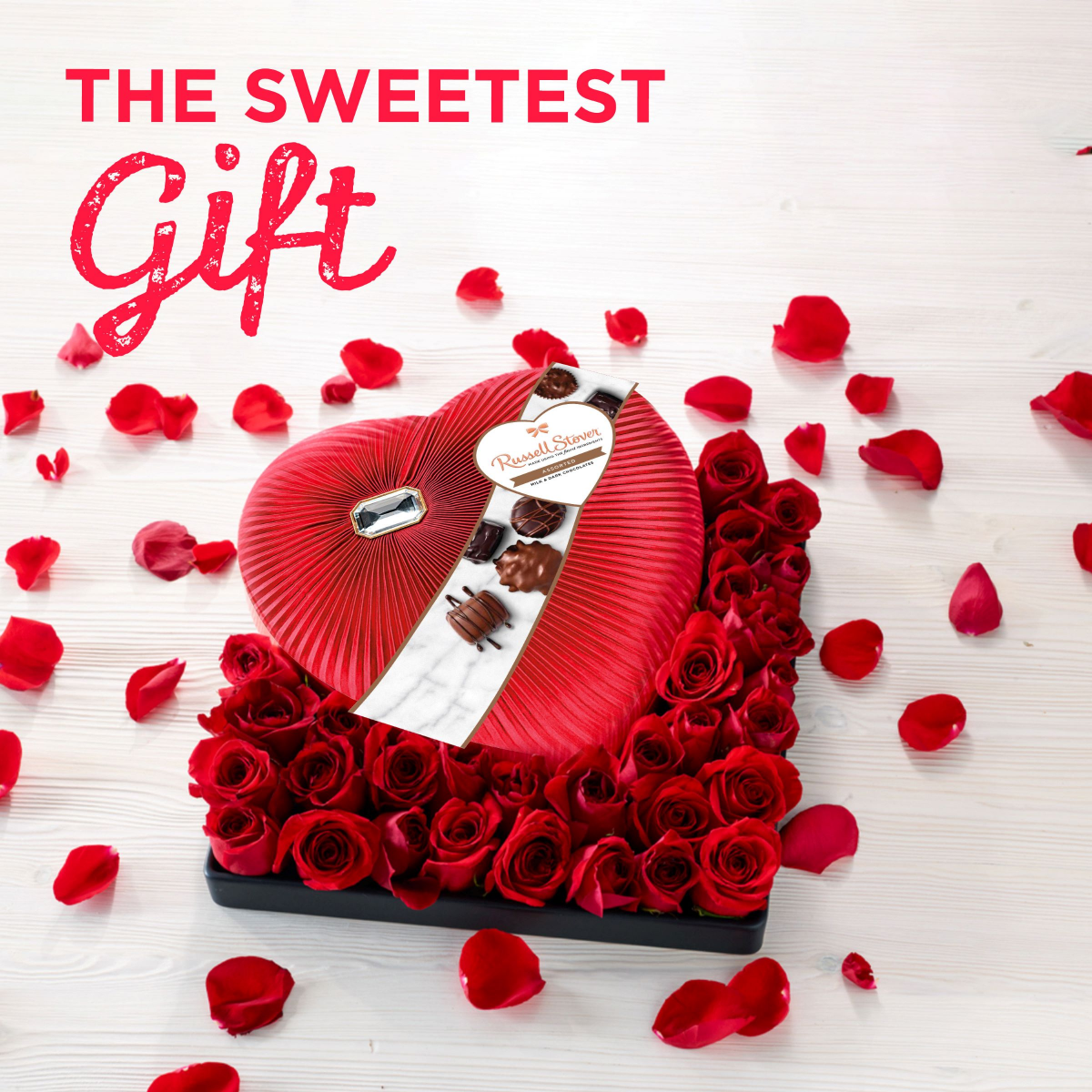 slide 2 of 25, Ruseell Stover Asst Diamond Brooch H, 10 oz