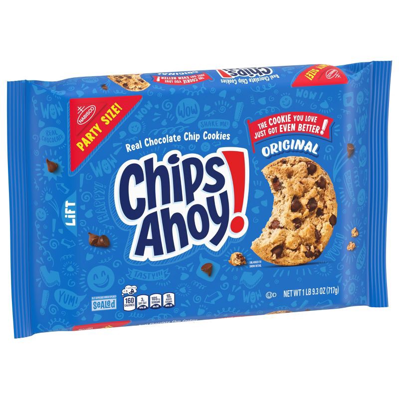 slide 6 of 15, Chips Ahoy! Original Chocolate Chip Cookies Party Size - 25.3oz, 25.3 oz