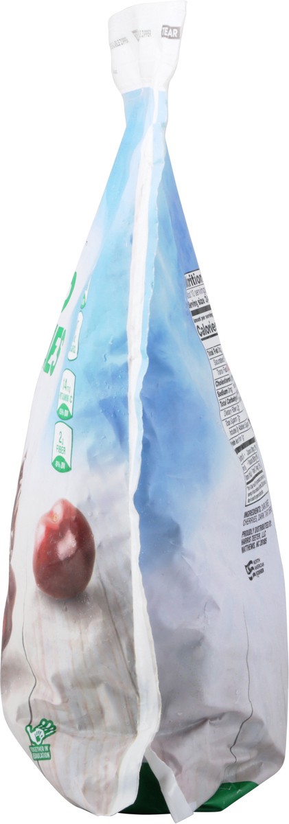 slide 7 of 9, Harris Teeter Mixed Cherries, 1 ct