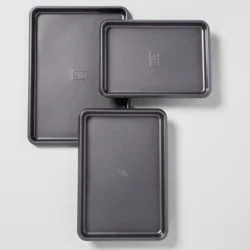 Set of 3 Non-Stick Cookie Sheets Carbon Steel - Made By Design