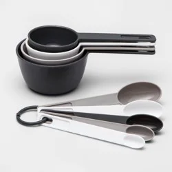 Measuring Cups and Spoons - Made By Design