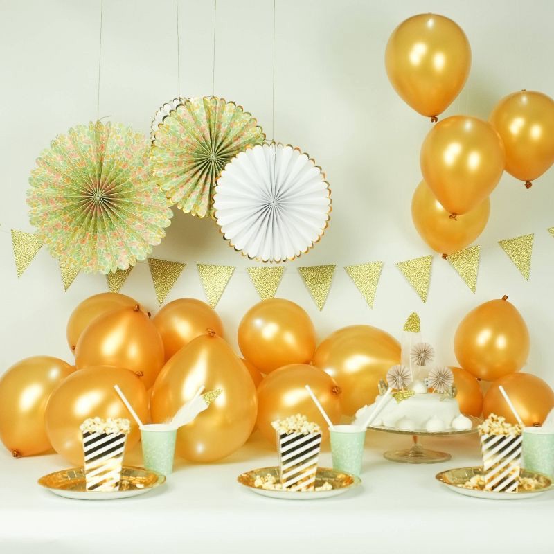 slide 8 of 10, iLLoom Balloon 15ct Gold LED Light Up Balloons - illooms, 15 ct