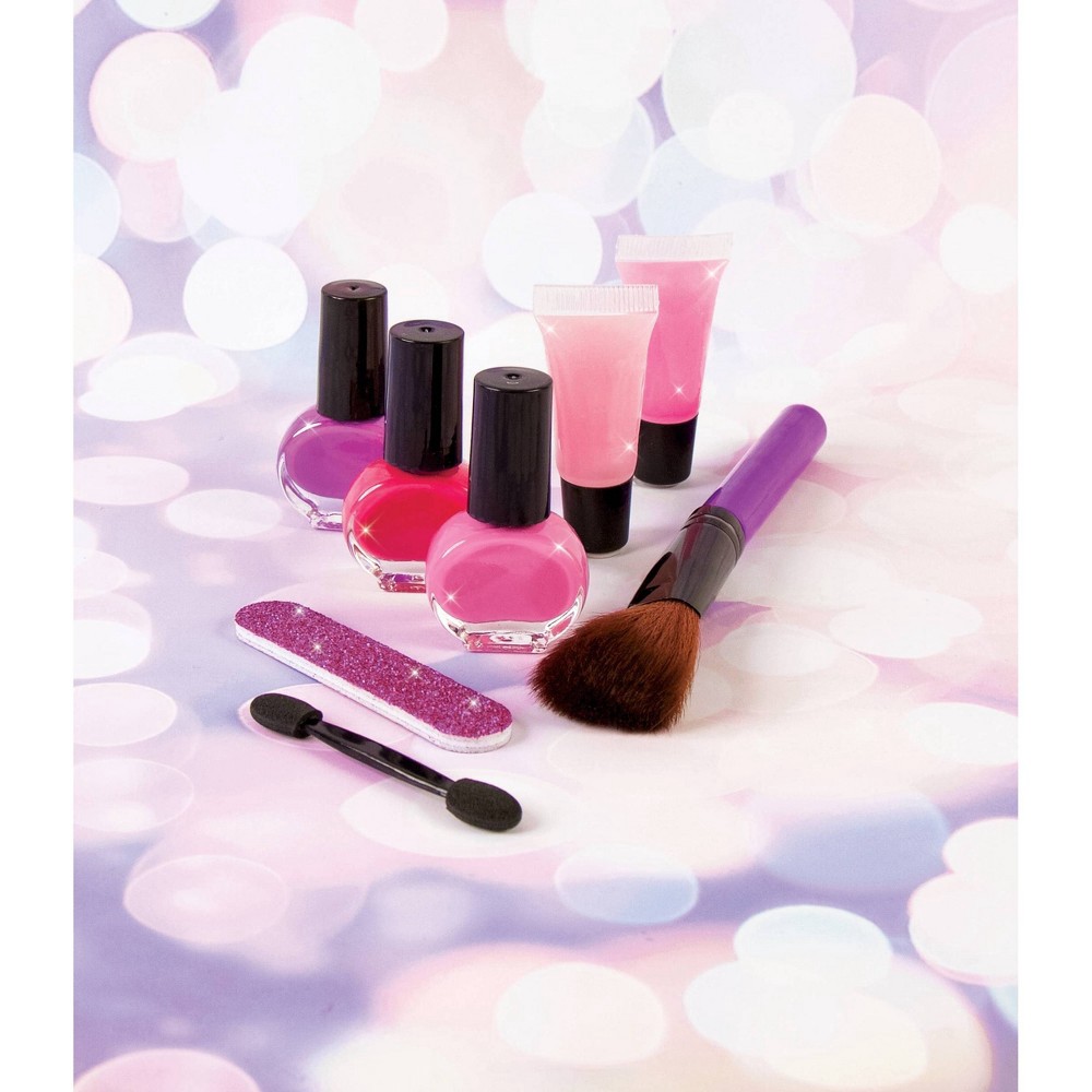 slide 3 of 9, Make It Real Cosmetic Kit, 1 ct