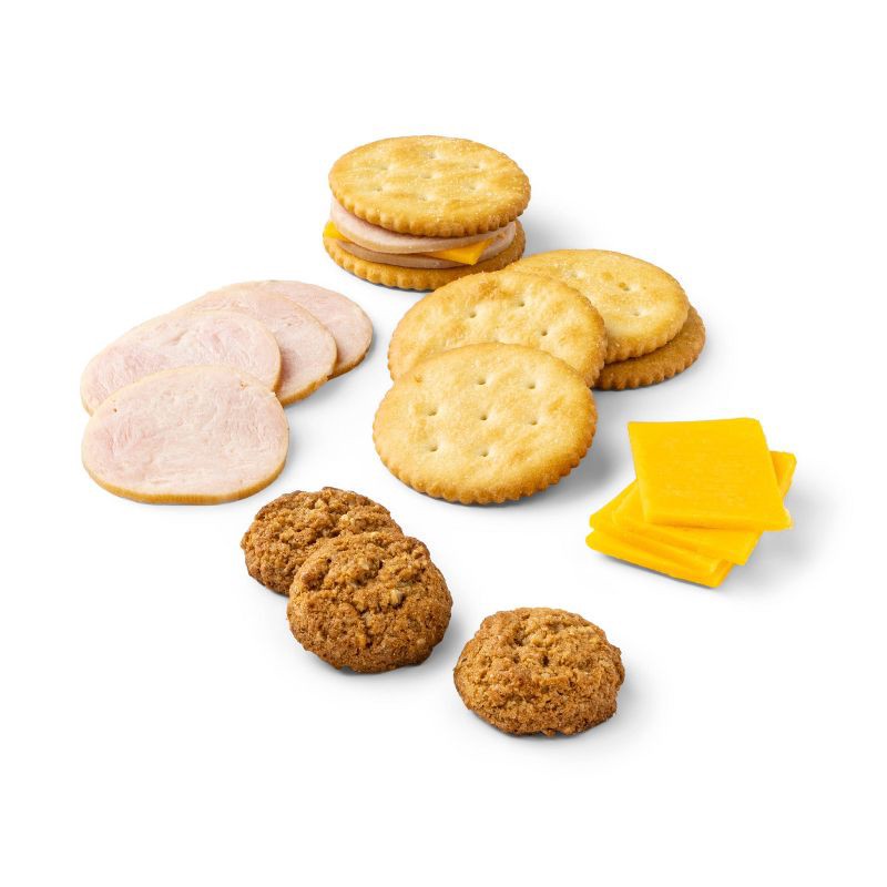 slide 3 of 4, Smoked Turkey & Cheddar Cheese Lunch Kit - 2.8oz - Good & Gather™, 2.8 oz