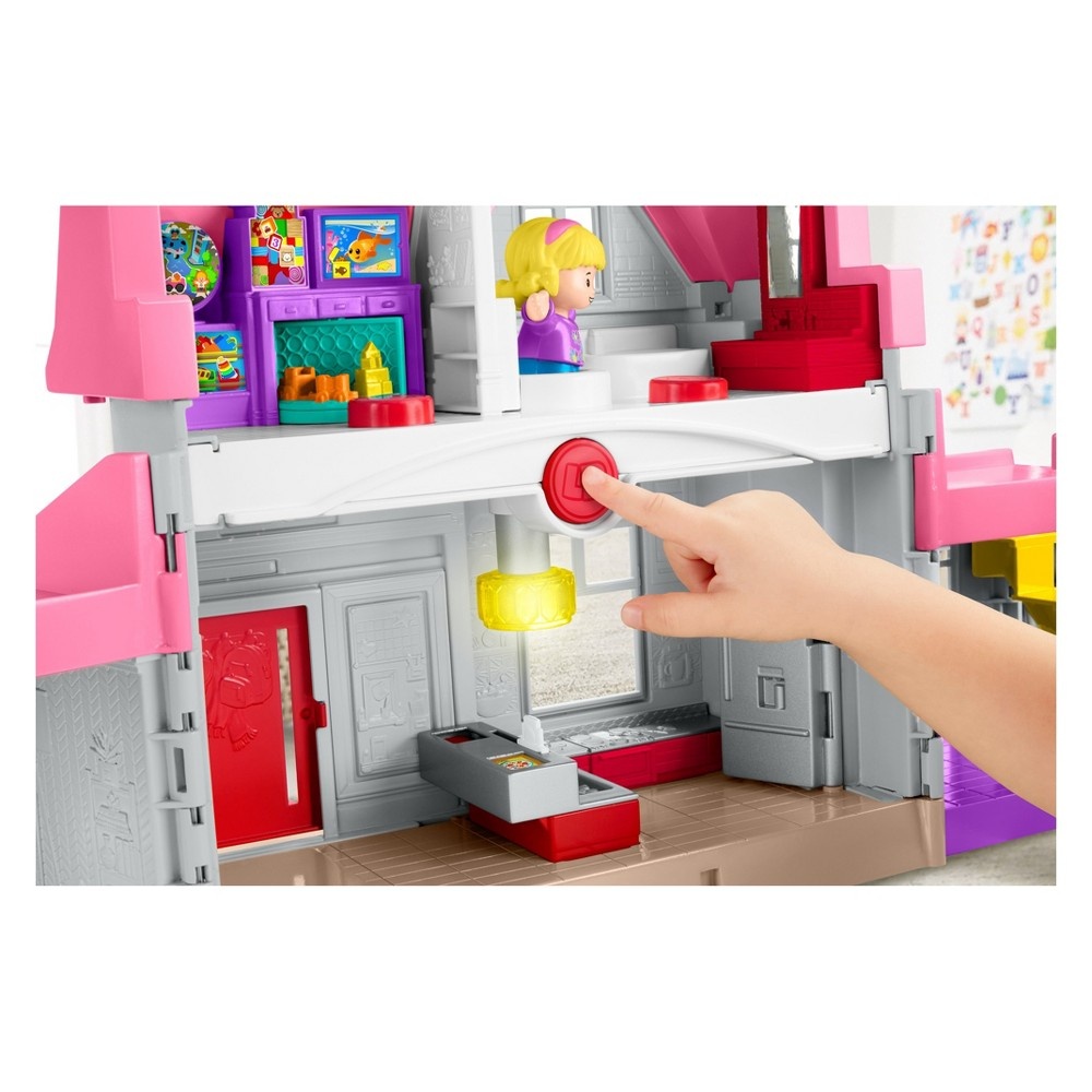 slide 6 of 8, Fisher-Price Little People Big Helpers Home - Pink, 1 ct