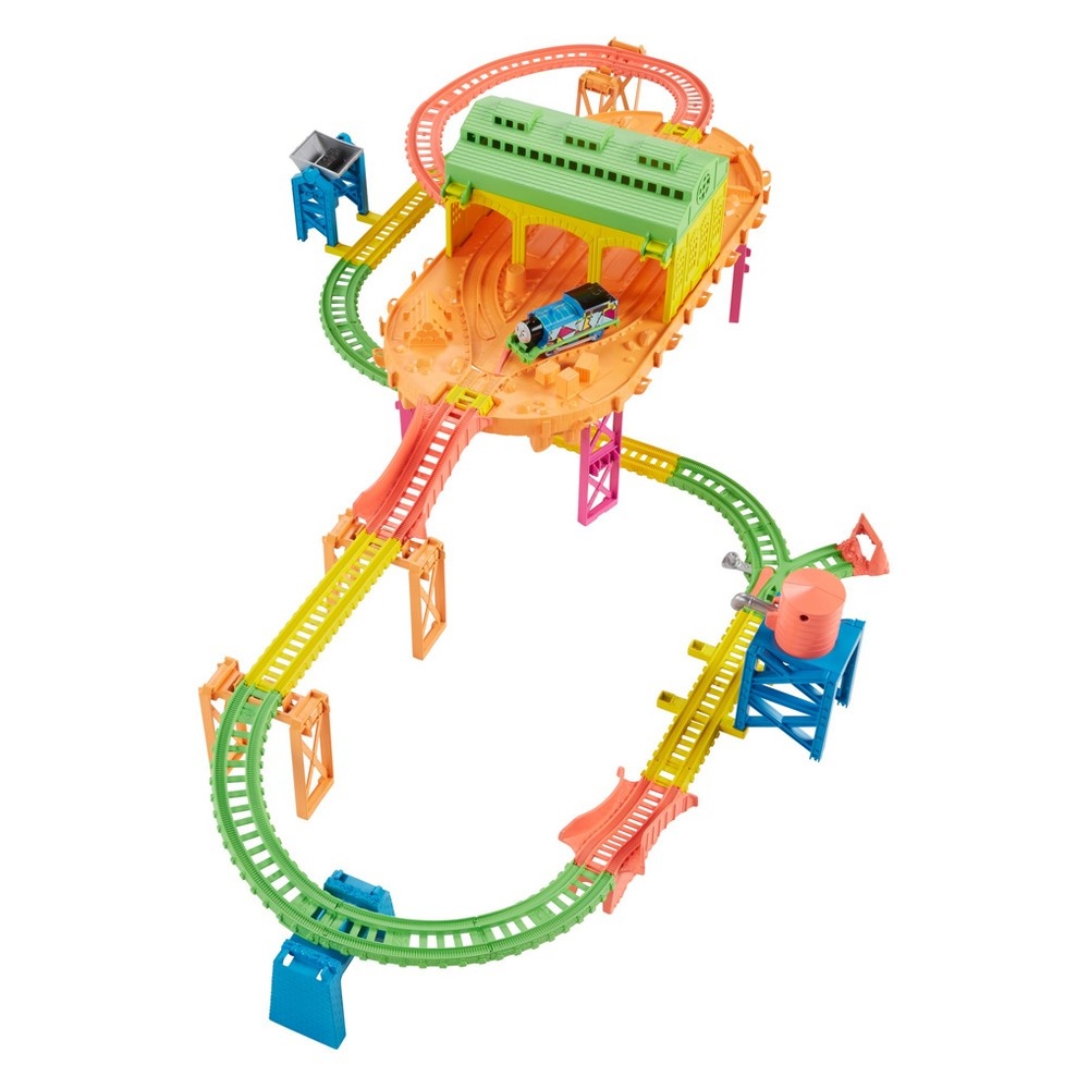 Fisher-Price Thomas & Friends TrackMaster Hyper Glow Station 1 ct