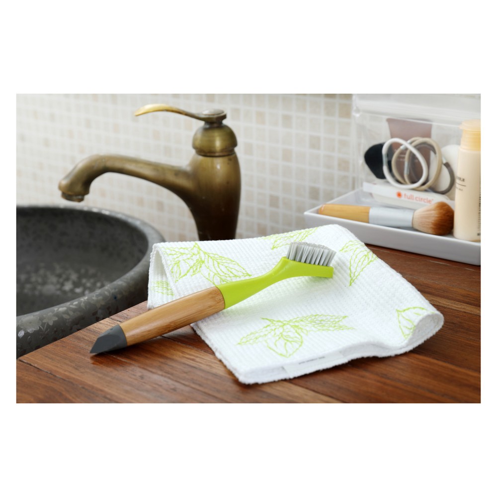 slide 7 of 7, Full Circle Micro Manager Detail Brush, 1 ct