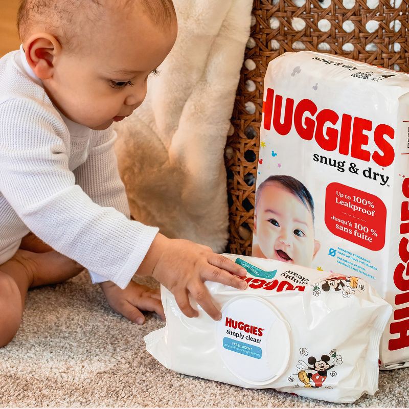 slide 11 of 13, Huggies Snug & Dry Baby Disposable Diapers Huge Pack - Size 4 - 128ct, 4 x 128 ct