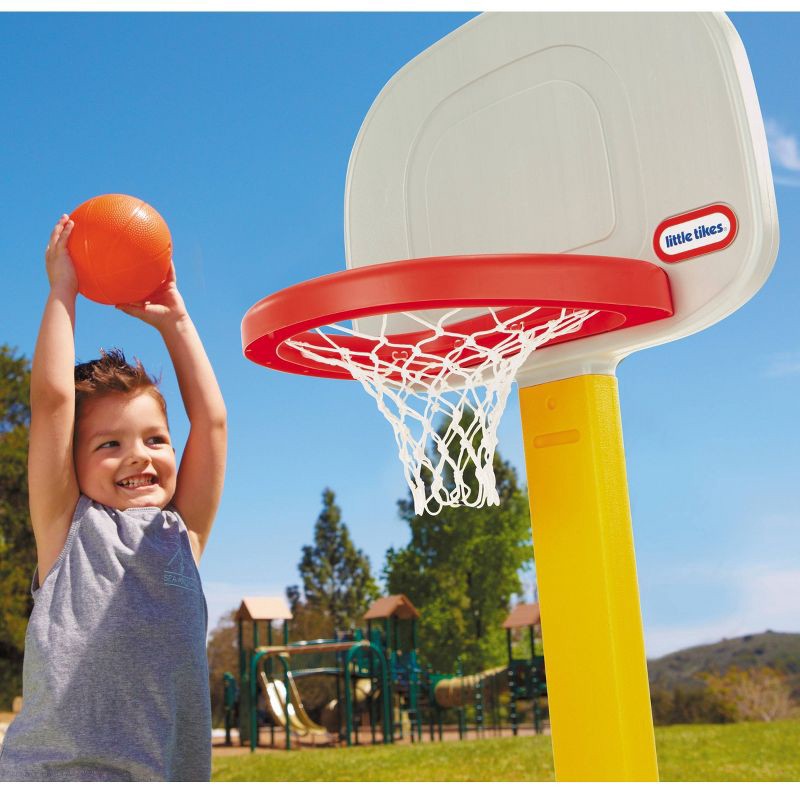 slide 5 of 6, Little Tikes TotSports Basketball Set - Non Adjustable Post, 1 ct