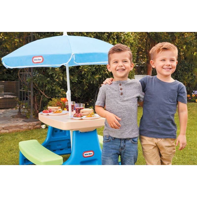 Little tikes easy store table hot sale with umbrella