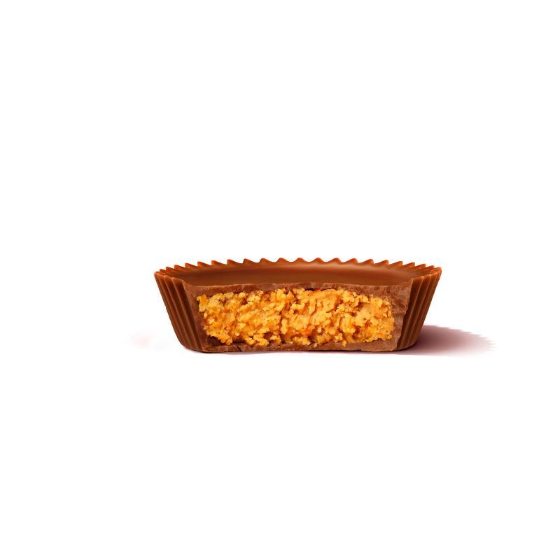 slide 5 of 7, Reese's Milk Chocolate King Size Peanut Butter Cups Candy - 2.8oz, 2.8 oz